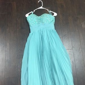 Blue prom dress