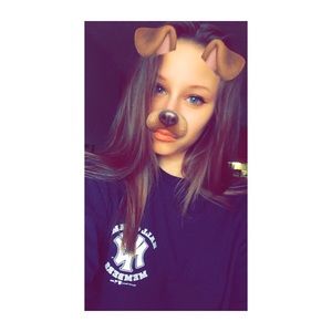 Meet your Posher, Mckenzie