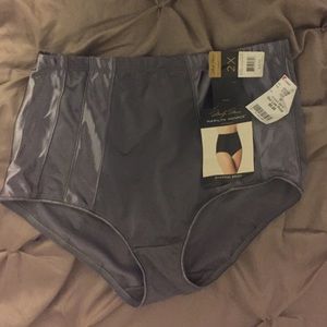 Highwaisted shaping briefs