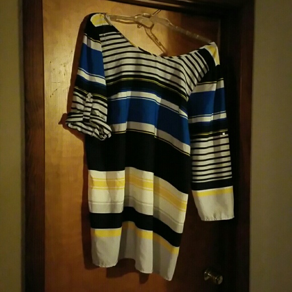 Navy, yellow and white tunic