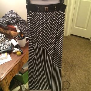 Magic Maxi Skirt in 1X