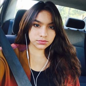 Meet your Posher, Raven