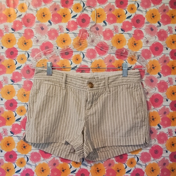 Old Navy- Cream Striped Shorts