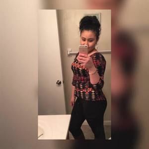 Meet your Posher, Fernanda