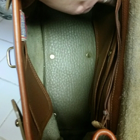 Dooney & Bourke AWL Essex Carrier - Picture 4 of 4