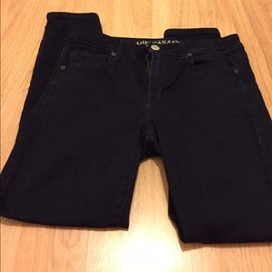 American Eagle dark blue short skinny jeans