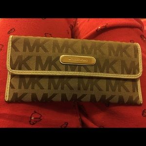 Used mk wallet