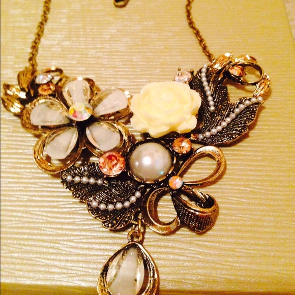 Unique Necklace