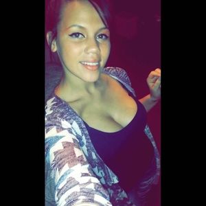 Meet your Posher, Vanessa