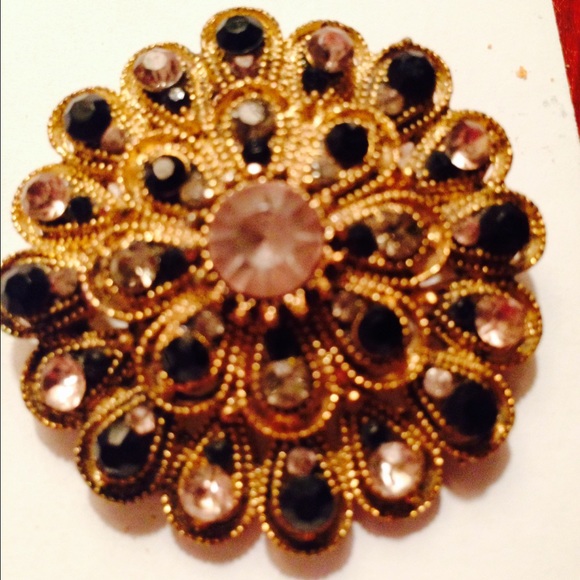 Vintage Brooch