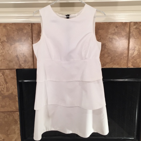 Zara Dresses & Skirts - CHIC!! Zara White Dress
