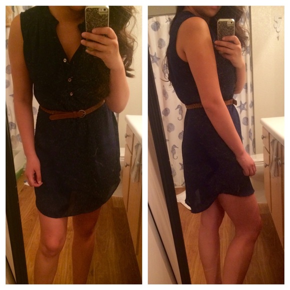 Dresses & Skirts - Navy blue shirt dress NWOT