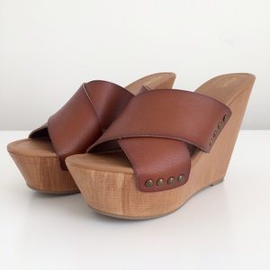 Brown Leather Wedges