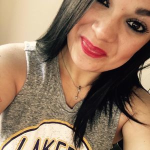 Meet your Posher, Carissa