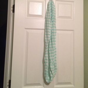 Infinity scarf