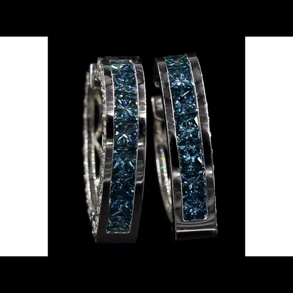 2.62 Ct. Princess Cut & Round Cut Diamond Earring