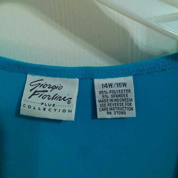 💗💗Top💗💗 - Picture 3 of 4