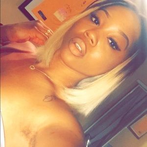 Meet your Posher, Jasmin