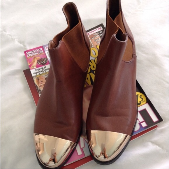 Urban Outfitters Shoes - brown gold toe cap Chelsea boots Urban Outfitters Shoes - brown gold toe cap Chelsea boots