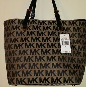 Michael Kors Signature Grab bag handbag Michael Kors Signature Grab bag handbag