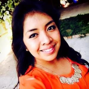 Meet your Posher, Laurita