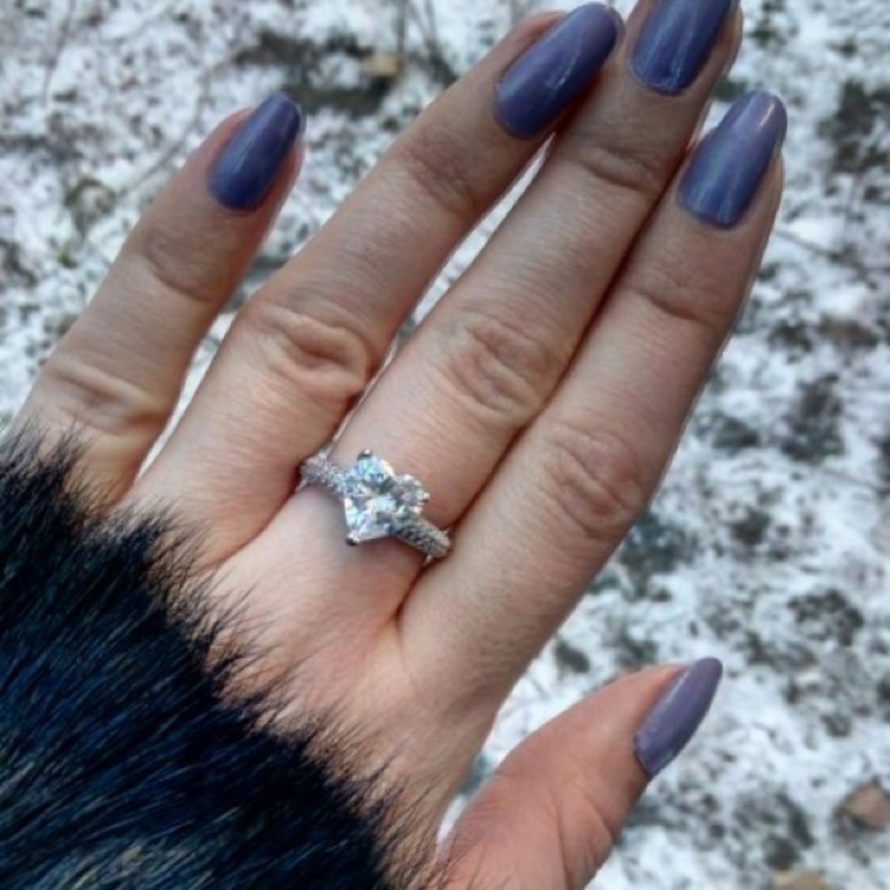 (Size 9) new 3ct heart wedding ring