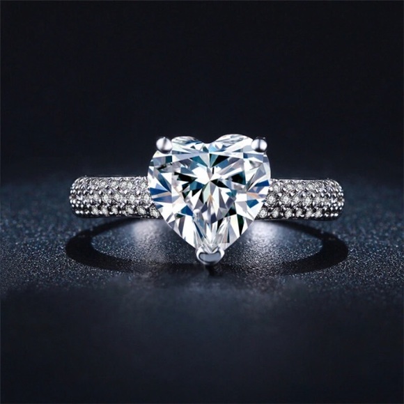 (Size 9) new 3ct heart wedding ring - Picture 4 of 4