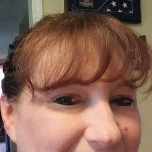 Meet your Posher, Cynthia