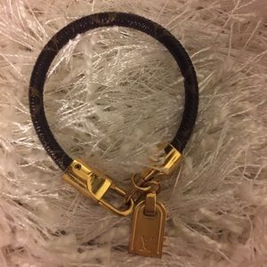 Louis Vuitton luck it bracelet
