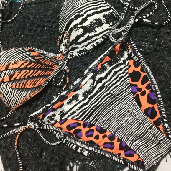 Body Glove Bikini w/Push-Up Top