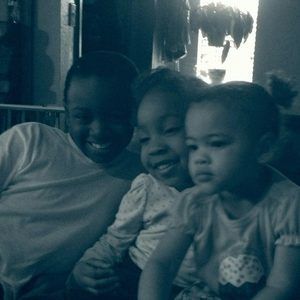 Meet your Posher, Carla