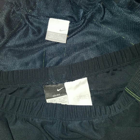 NIKE SET - Picture 2 of 4