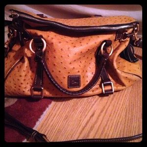 dooney & bourke satchel