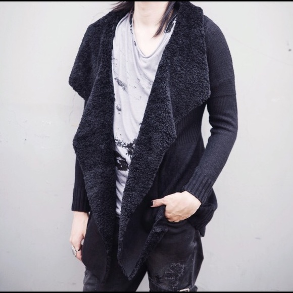 Rue21 Sweaters - ⚫️Black Fur Lined Cardigan Sweater Longsleeve NEW Rue21 Sweaters - ⚫️Black Fur Lined Cardigan Sweater Longsleeve NEW