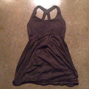 Lululemon workout top