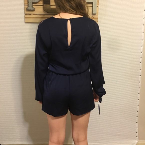 Fun & Flirty Forever 21 Romper - Picture 4 of 6
