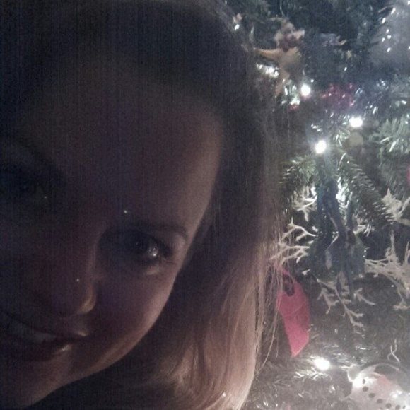 Meet your Posher, Heather - Picture 1 of 1