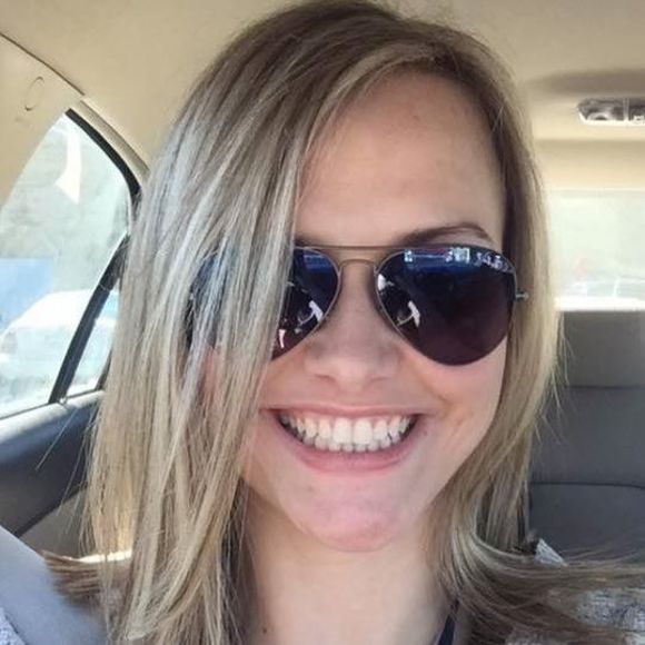 Meet your Posher, Sarah - Picture 1 of 1