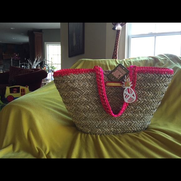 NWT Juicy couture straw tote