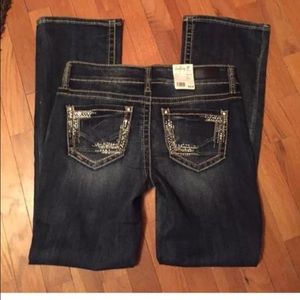 New 28R Daytrip Virgo bootcut jeans
