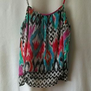 No Boundaries tiered crop top