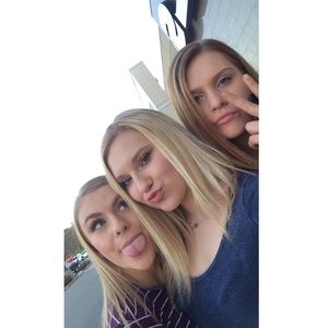 Meet your Posher, Maddie