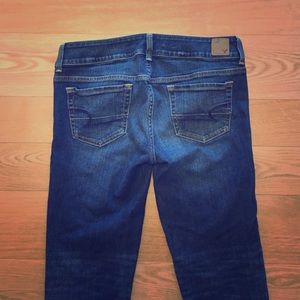 SALE American Eagle Outfitters Artist Crops