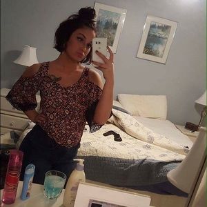 Meet your Posher, Kacey