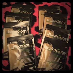 8 vanilla shakeology packets 9/2016