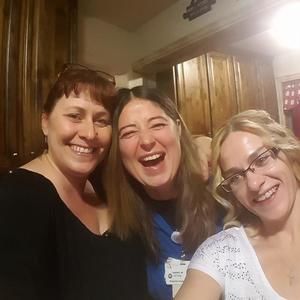 Meet your Posher, Laura