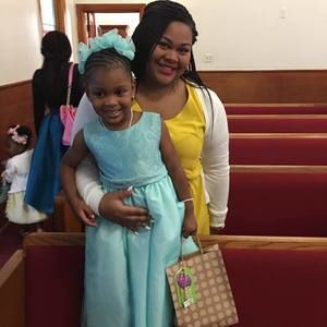 Meet your Posher, Tosha