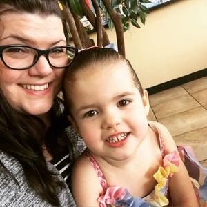 Meet your Posher, Liz