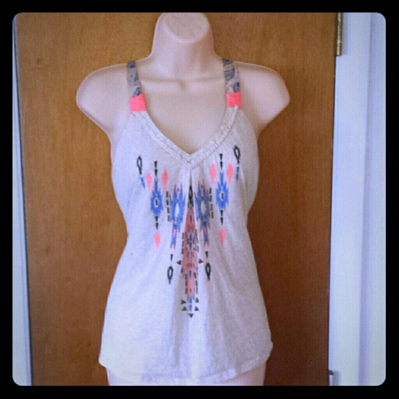 Xhilaration Tank Top