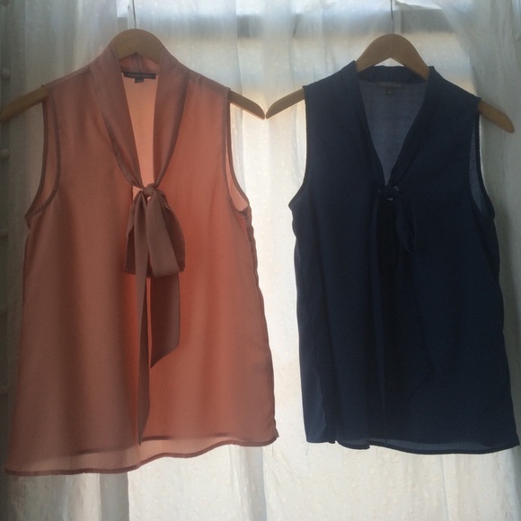 2 Tinley Road Sleeveless Tops SOLD